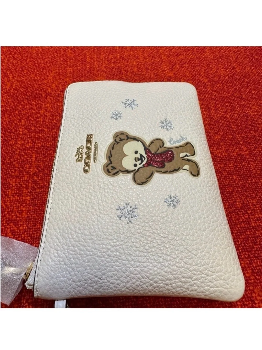 ❤️❤️❤️Coach wristlet OnLy/Teddy Bear ❤️❤️❤️